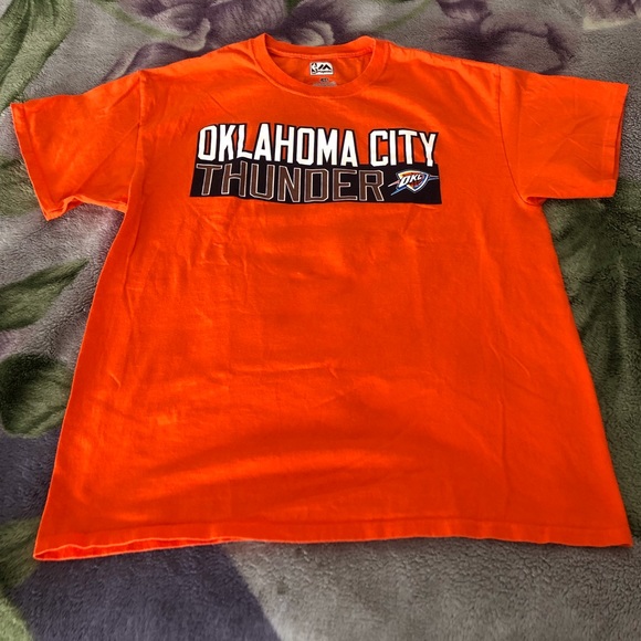 OKC Thunder Short Sleeve T-Shirt - Picture 3 of 4